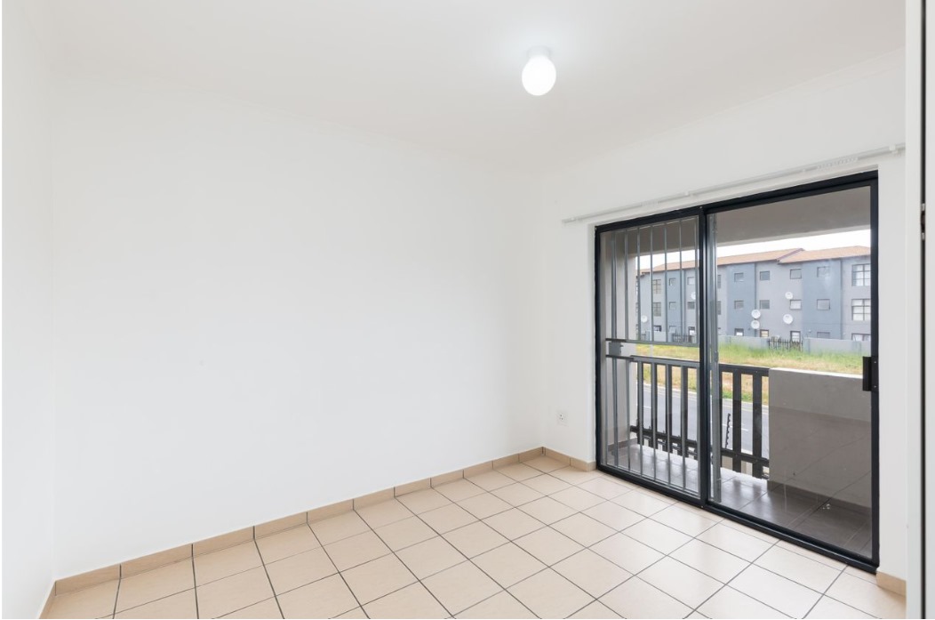 2 Bedroom Property for Sale in Parklands Western Cape